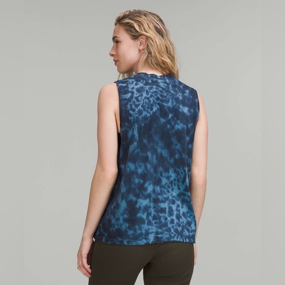 Lululemon All Yours Tank Top in Marmoleado Tie Dye Soft Denim Size 8. - Picture 8 of 11